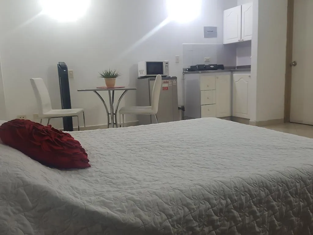 Mall 80 30 Apartman Medellín Kolumbia